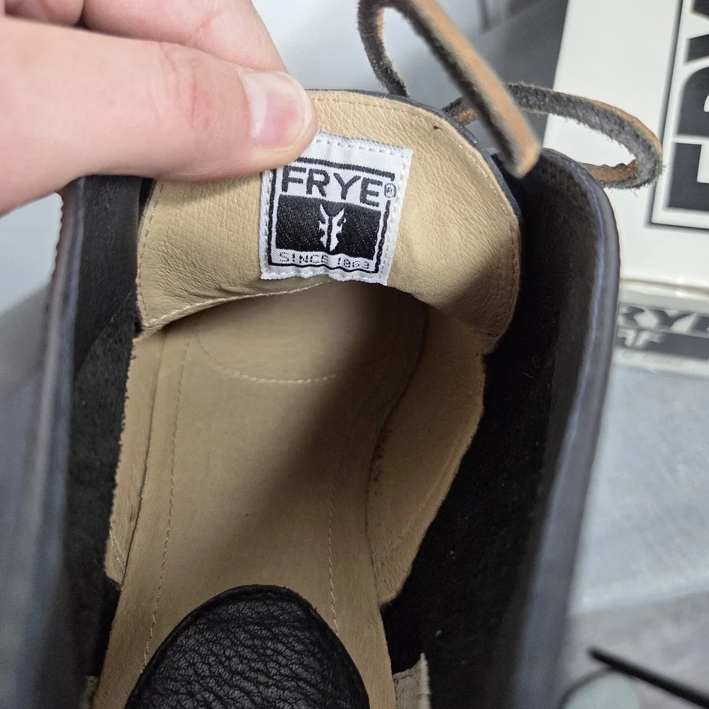 Frye NWT Chukka Men's Black Leather Ankle Boots Size 9.5 US